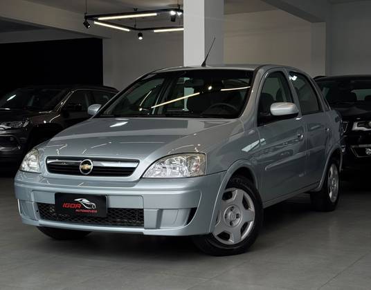 CHEVROLET CORSA 1.4 MPFI PREMIUM SEDAN 8V FLEX 4P MANUAL CHEVROLET CORSA 1.4 MPFI PREMIUM SEDAN 8V FLEX 4P MANUAL